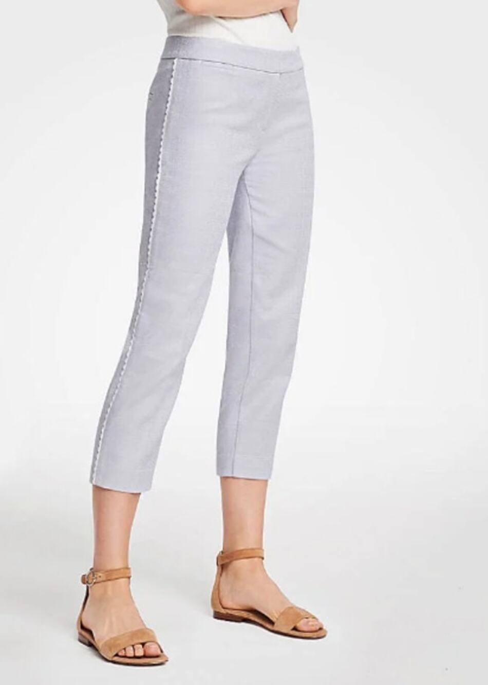 ANN TAYLOR NWT The Capri Scalloped Pants in Light Dusty Blue // 10